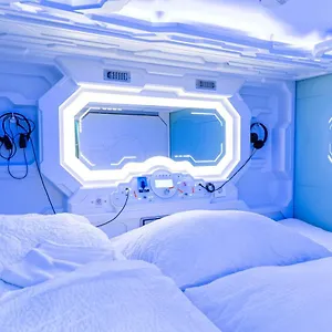 Space - Hall Kapselhotel Wien